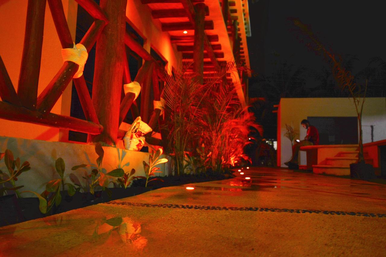 ホテル La Constanza De Rulo ホルボックス島 エクステリア 写真